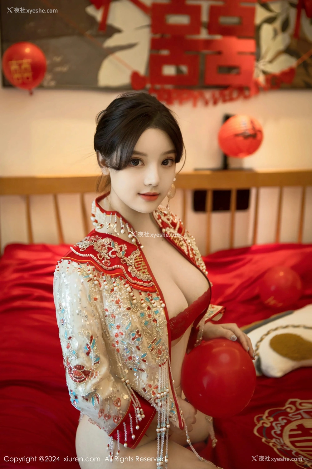 1P - [XiuRen秀人网] No.8780 豆瓣酱