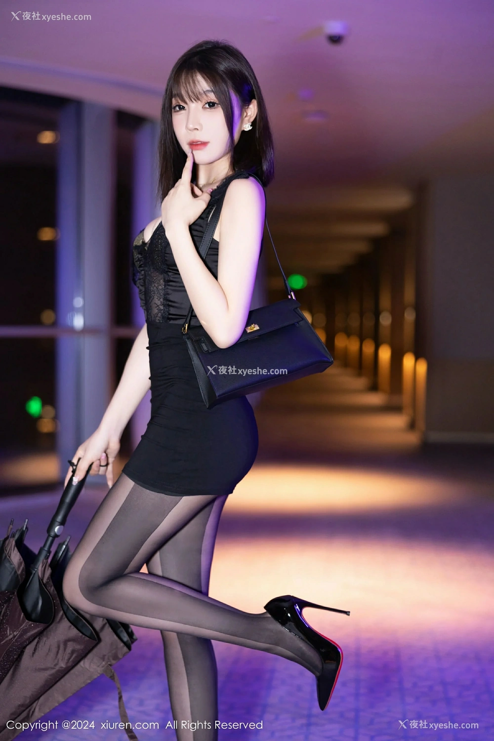 1P - [XiuRen秀人网] No.9157 徐莉芝Booty