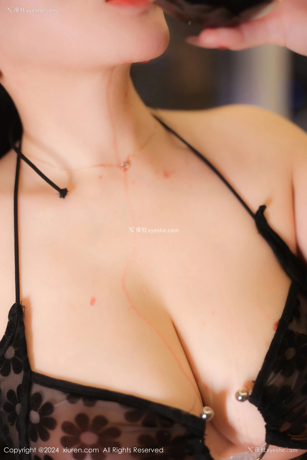 1P - [XiuRen秀人网] No.8355 李若汐