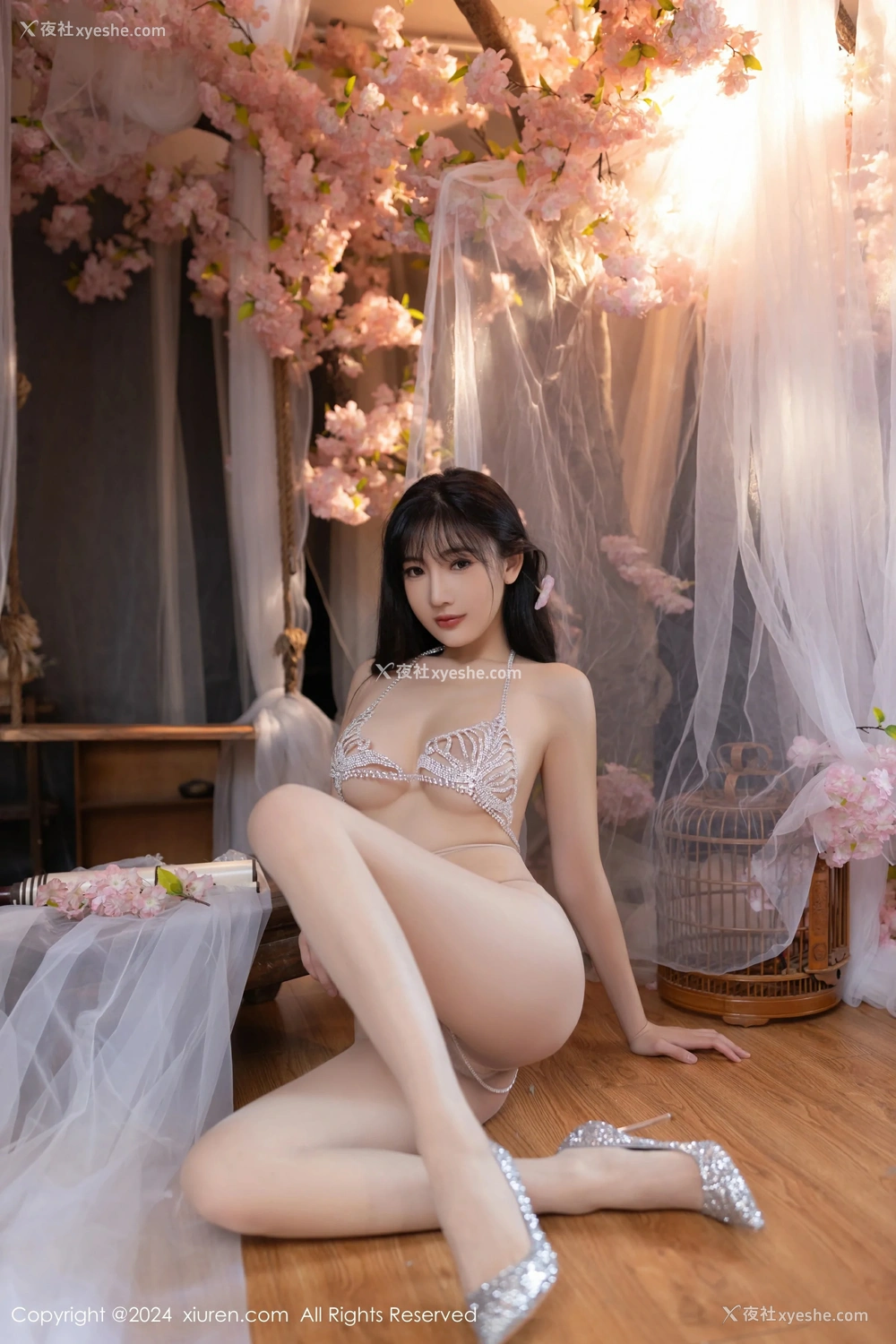 1P - [XiuRen秀人网] No.8807 陆萱萱