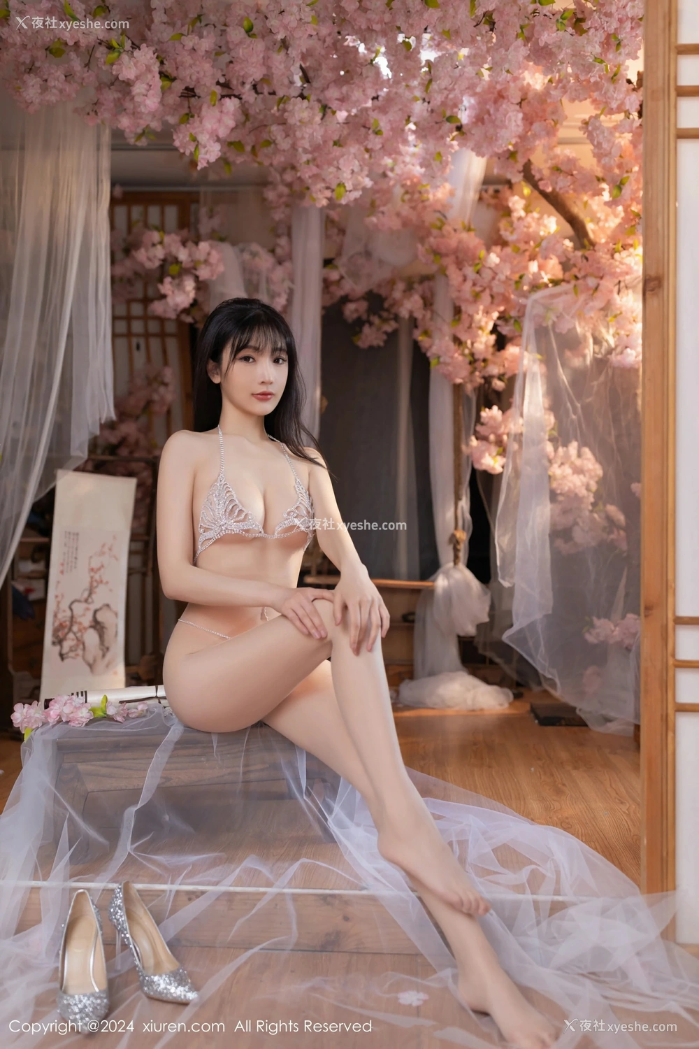 1P - [XiuRen秀人网] No.8807 陆萱萱