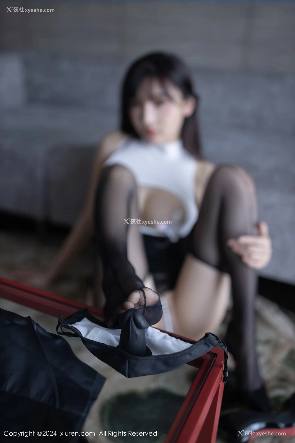 1P - [XiuRen秀人网] No.8627 陆萱萱