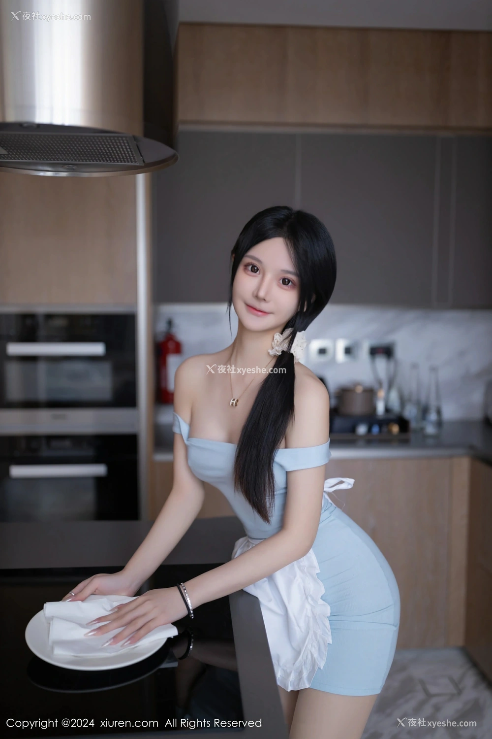 1P - [XiuRen秀人网] No.8597 幼幼
