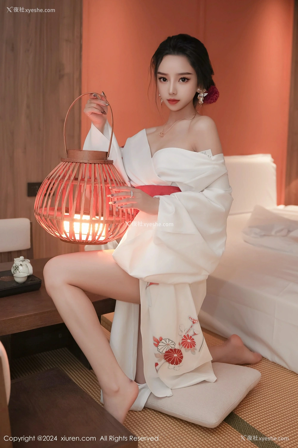 1P - [XiuRen秀人网] No.8367 苏曼兮