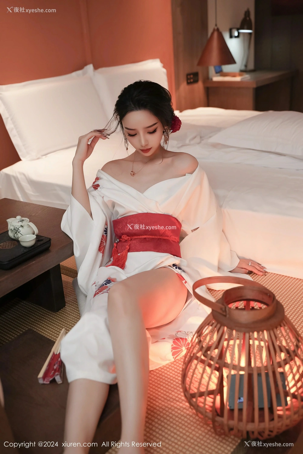 1P - [XiuRen秀人网] No.8367 苏曼兮