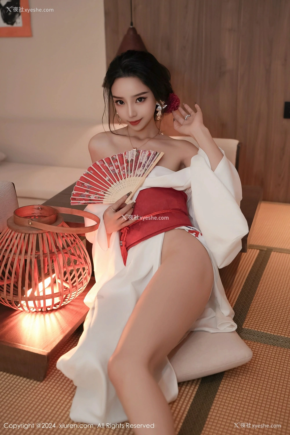 1P - [XiuRen秀人网] No.8367 苏曼兮