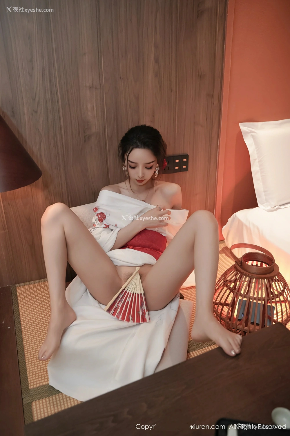 1P - [XiuRen秀人网] No.8367 苏曼兮