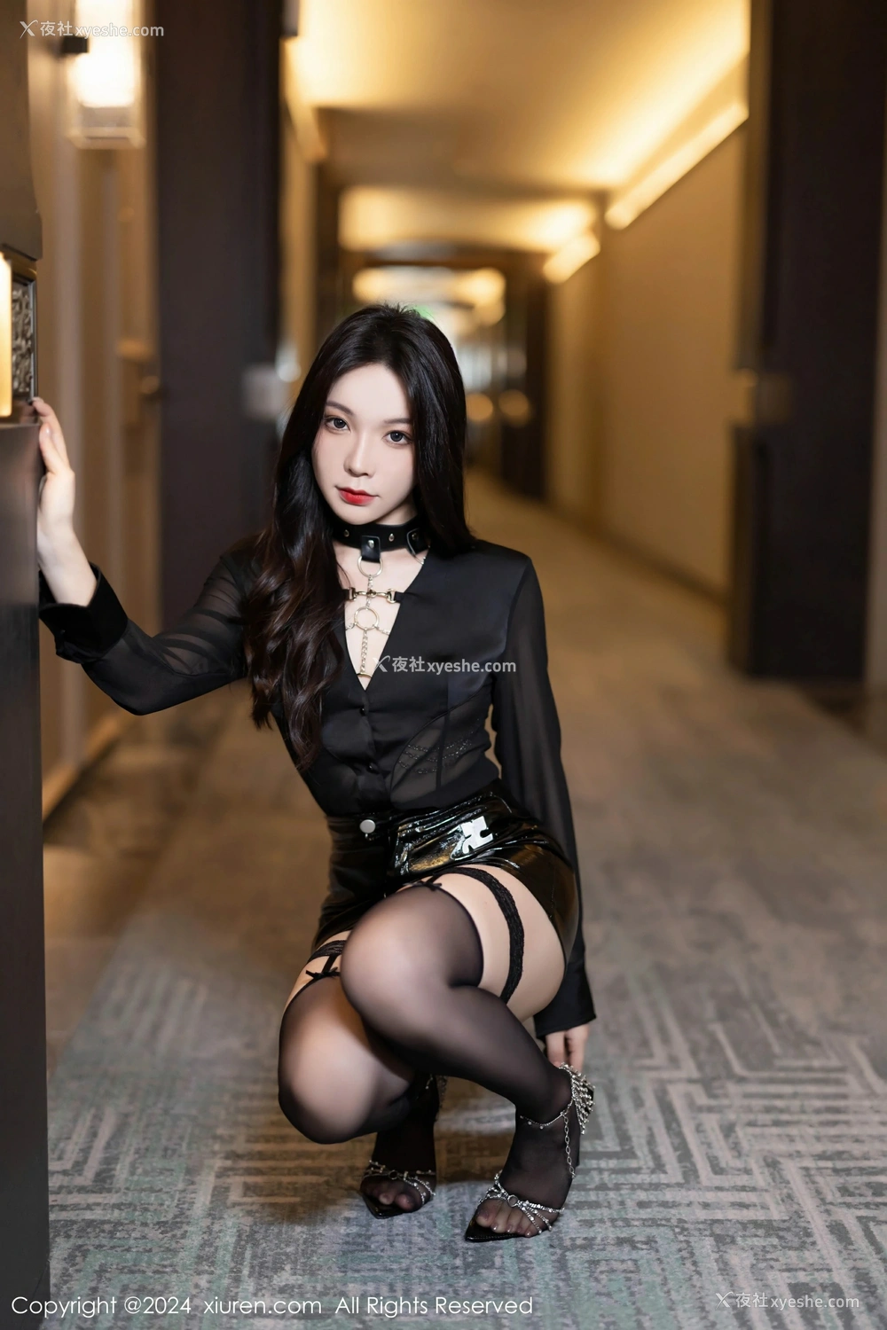 1P - [XiuRen秀人网] No.8554 徐莉芝Booty
