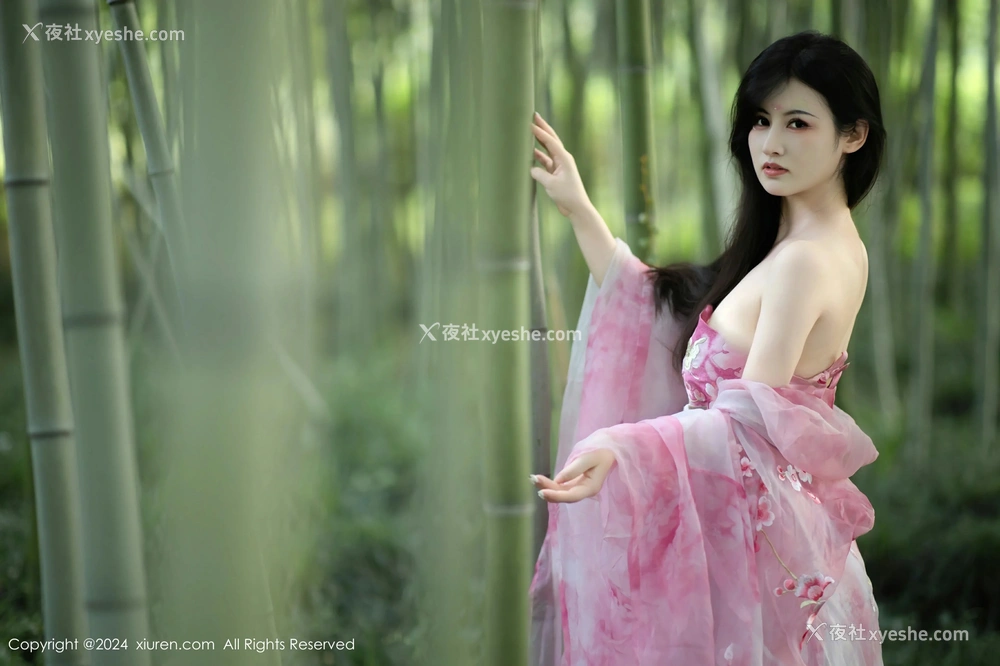 1P - [XiuRen秀人网] No.9100 诗诗kiki