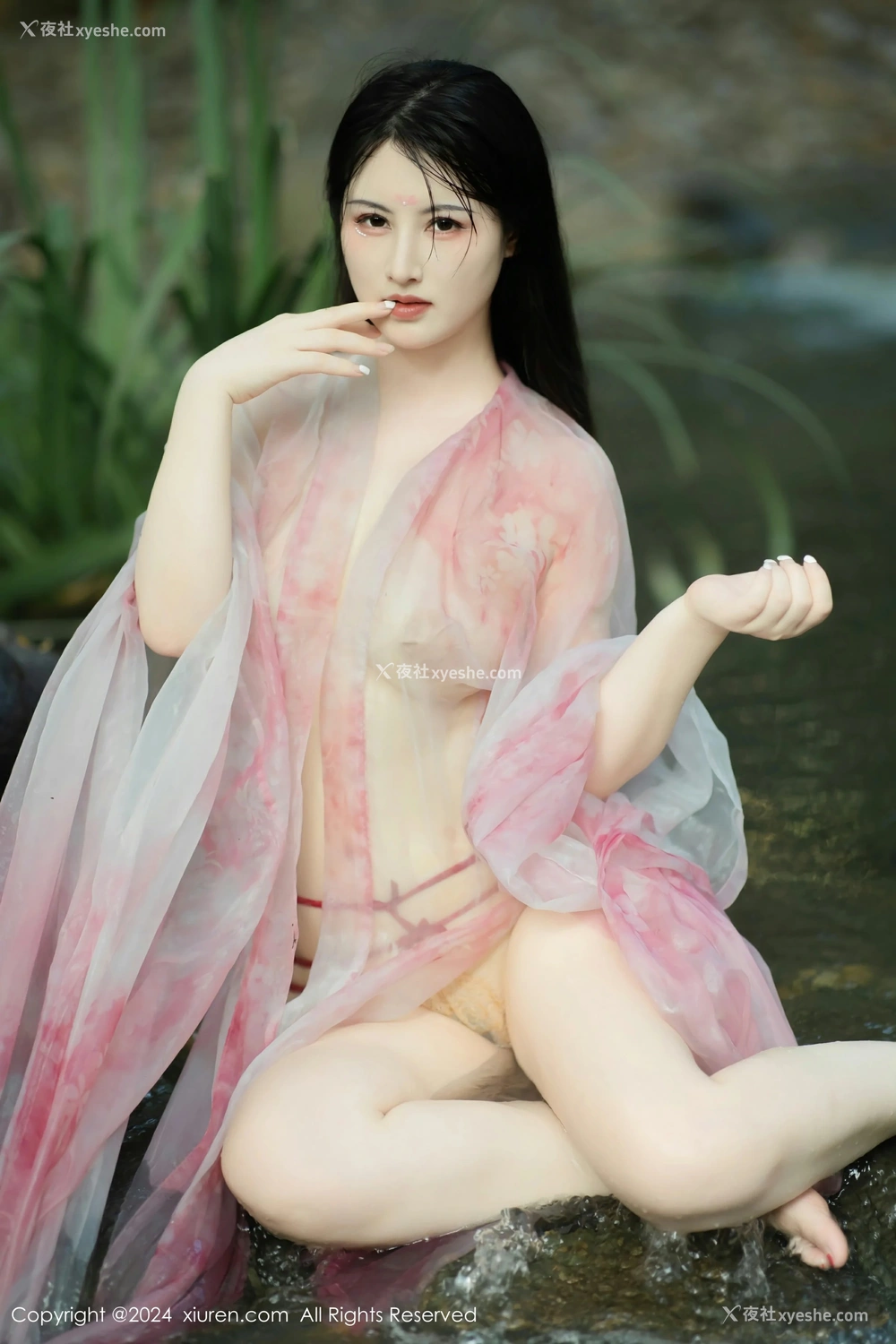 1P - [XiuRen秀人网] No.9100 诗诗kiki