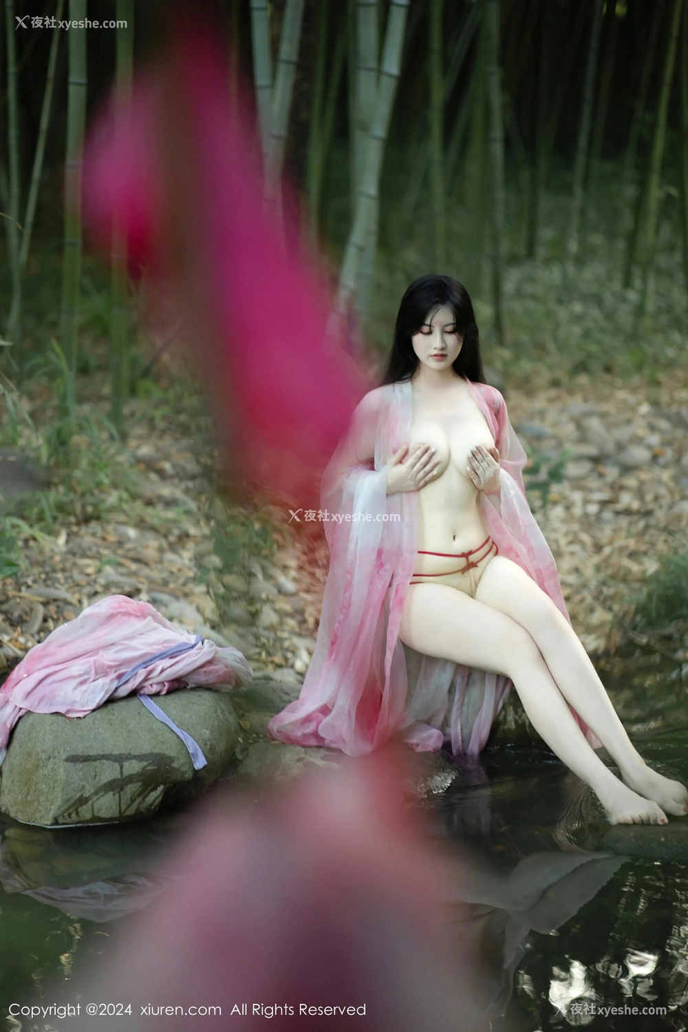 1P - [XiuRen秀人网] No.9100 诗诗kiki