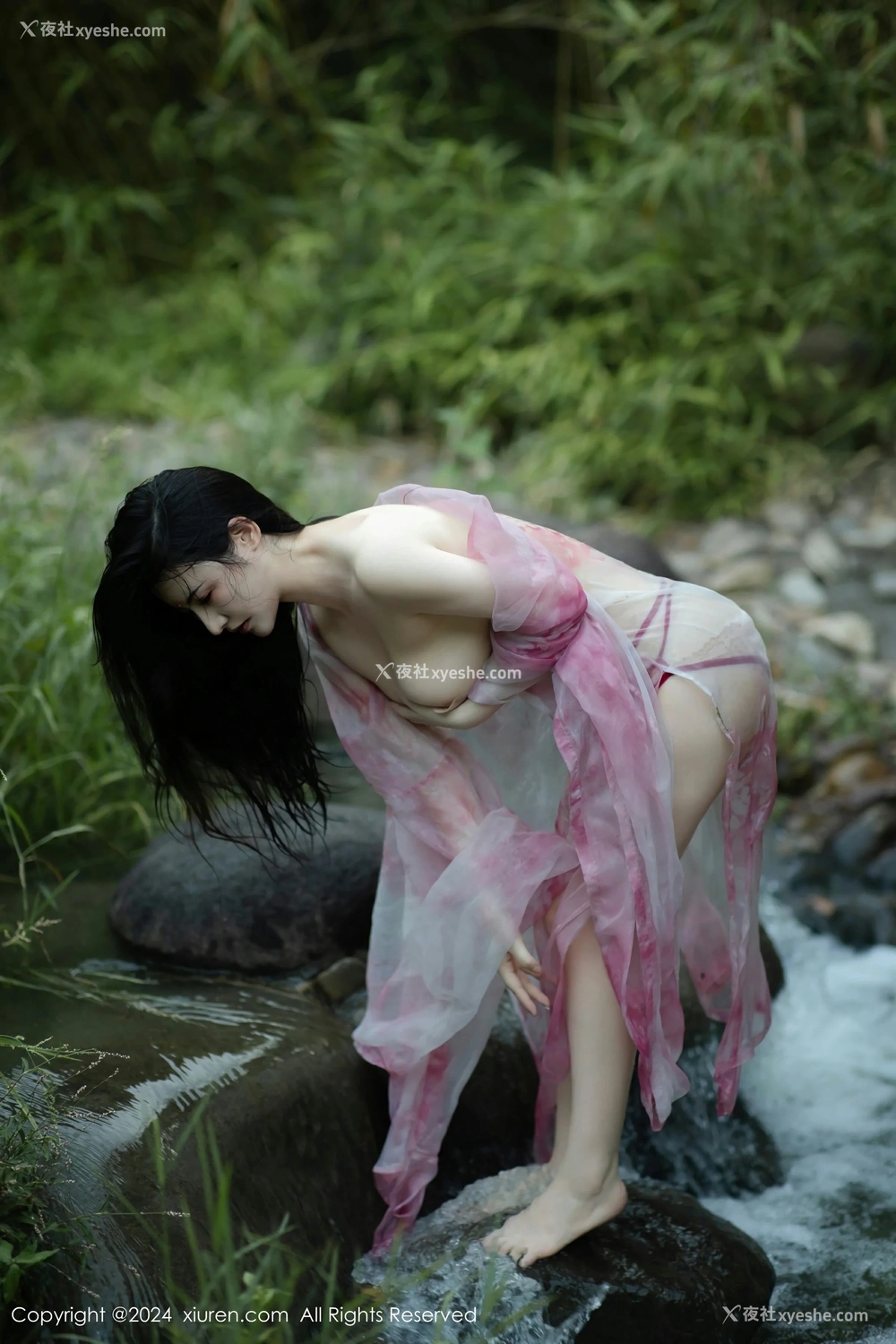 1P - [XiuRen秀人网] No.9100 诗诗kiki