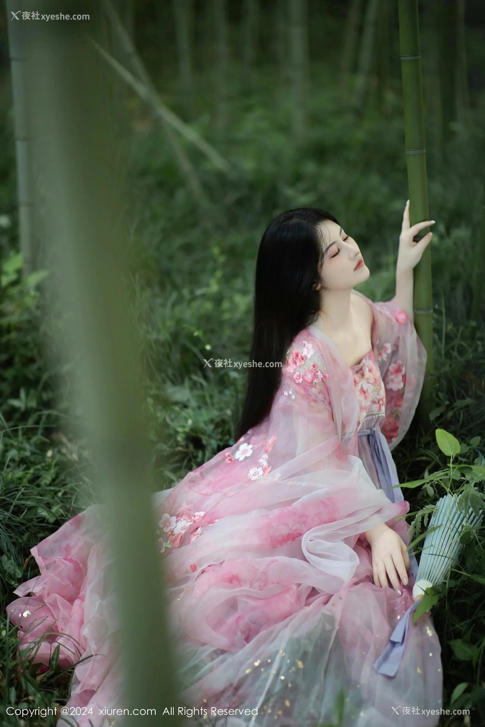 1P - [XiuRen秀人网] No.9100 诗诗kiki