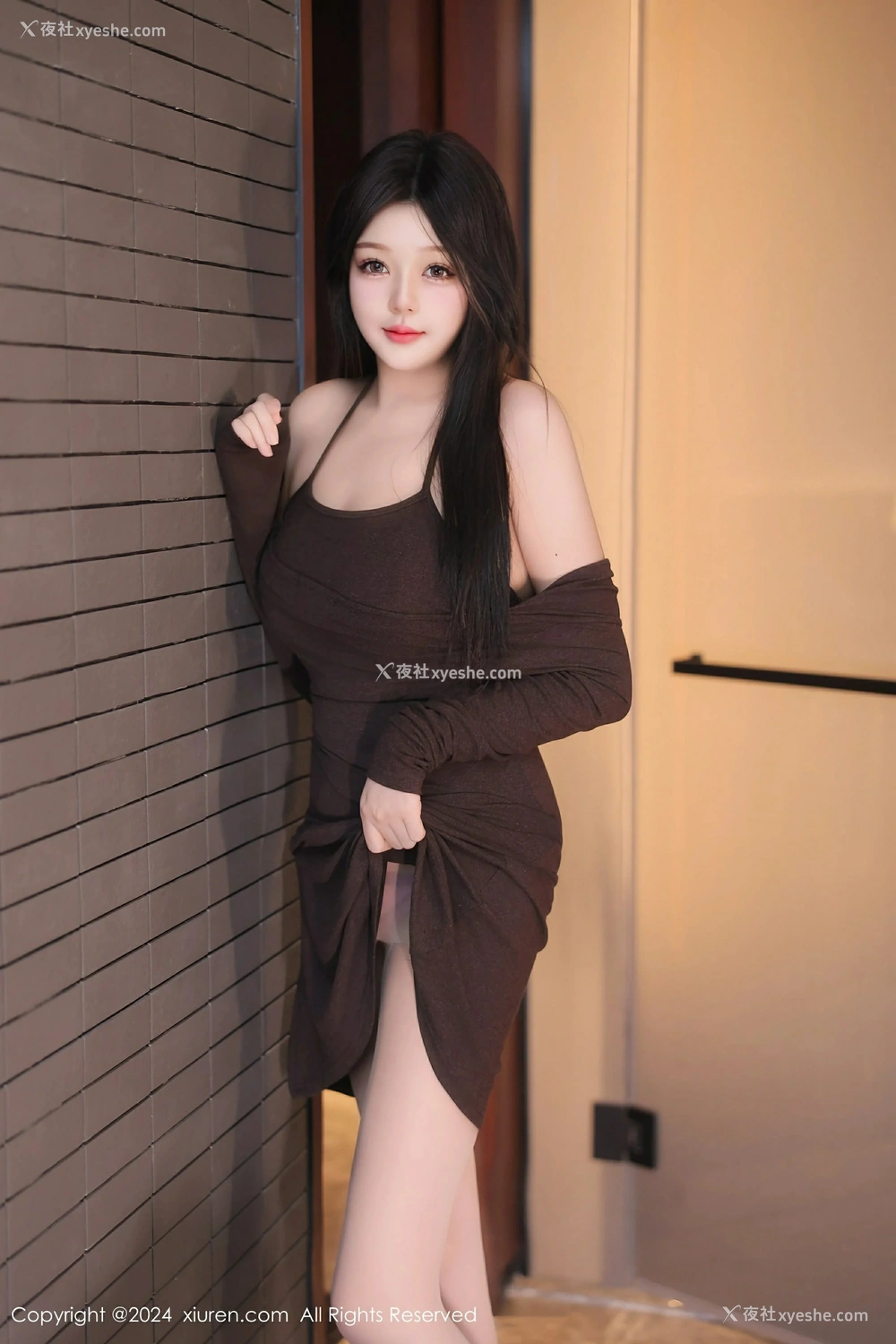 1P - [XiuRen秀人网] No.9306 柚柚小奶瓶