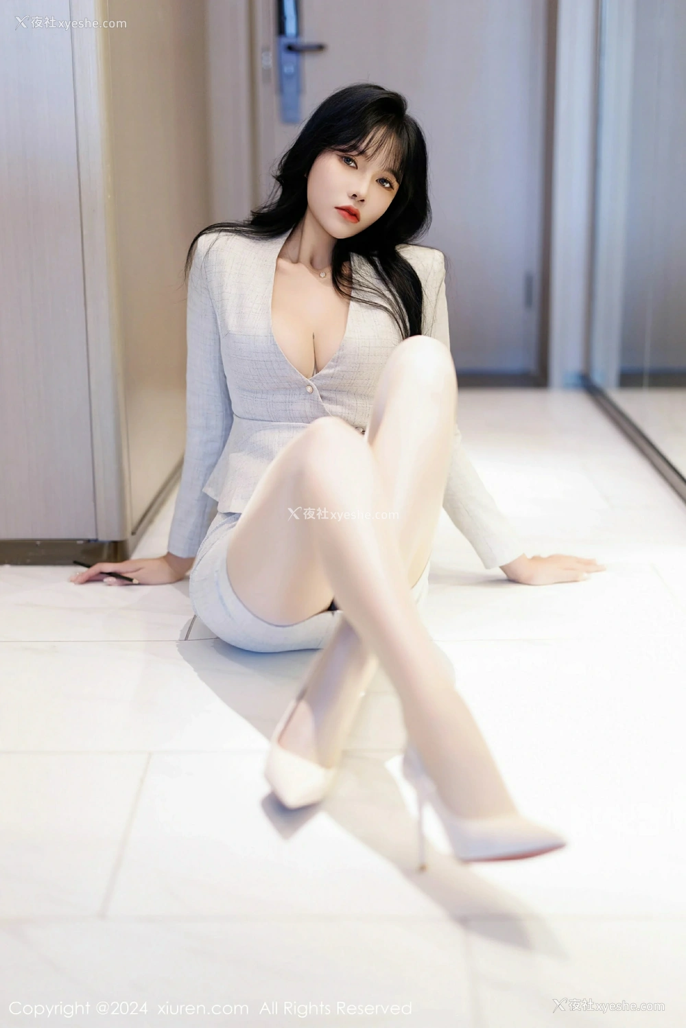 1P - [XiuRen秀人网] No.9398 娜比