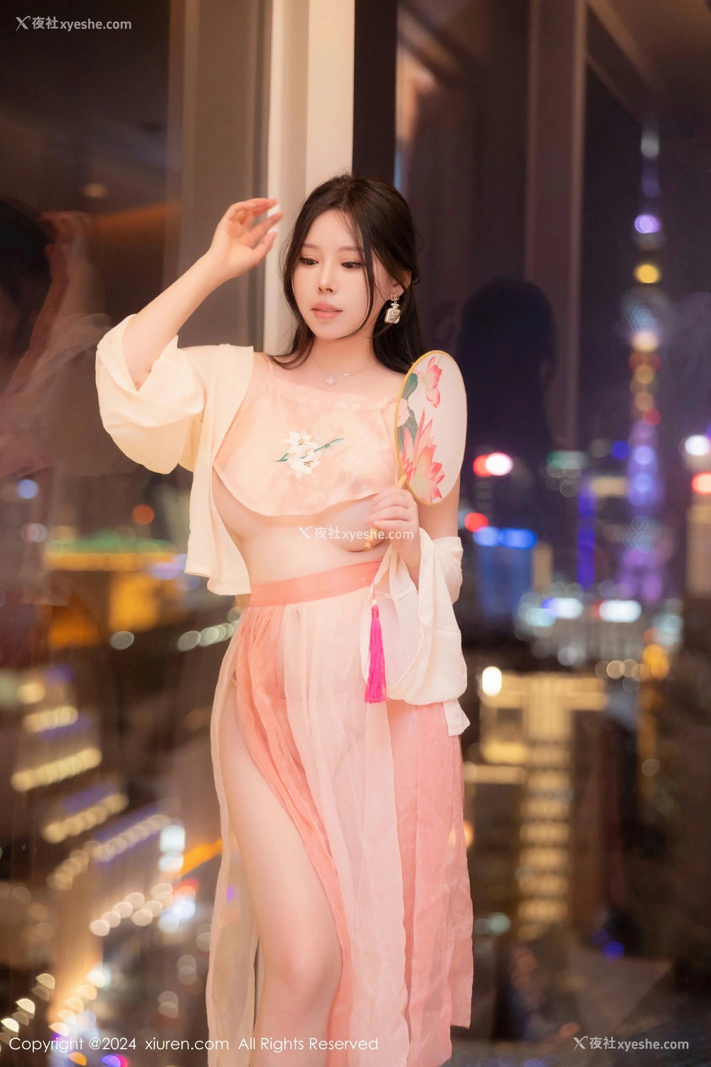 1P - [XiuRen秀人网] No.8503 白茹雪abby