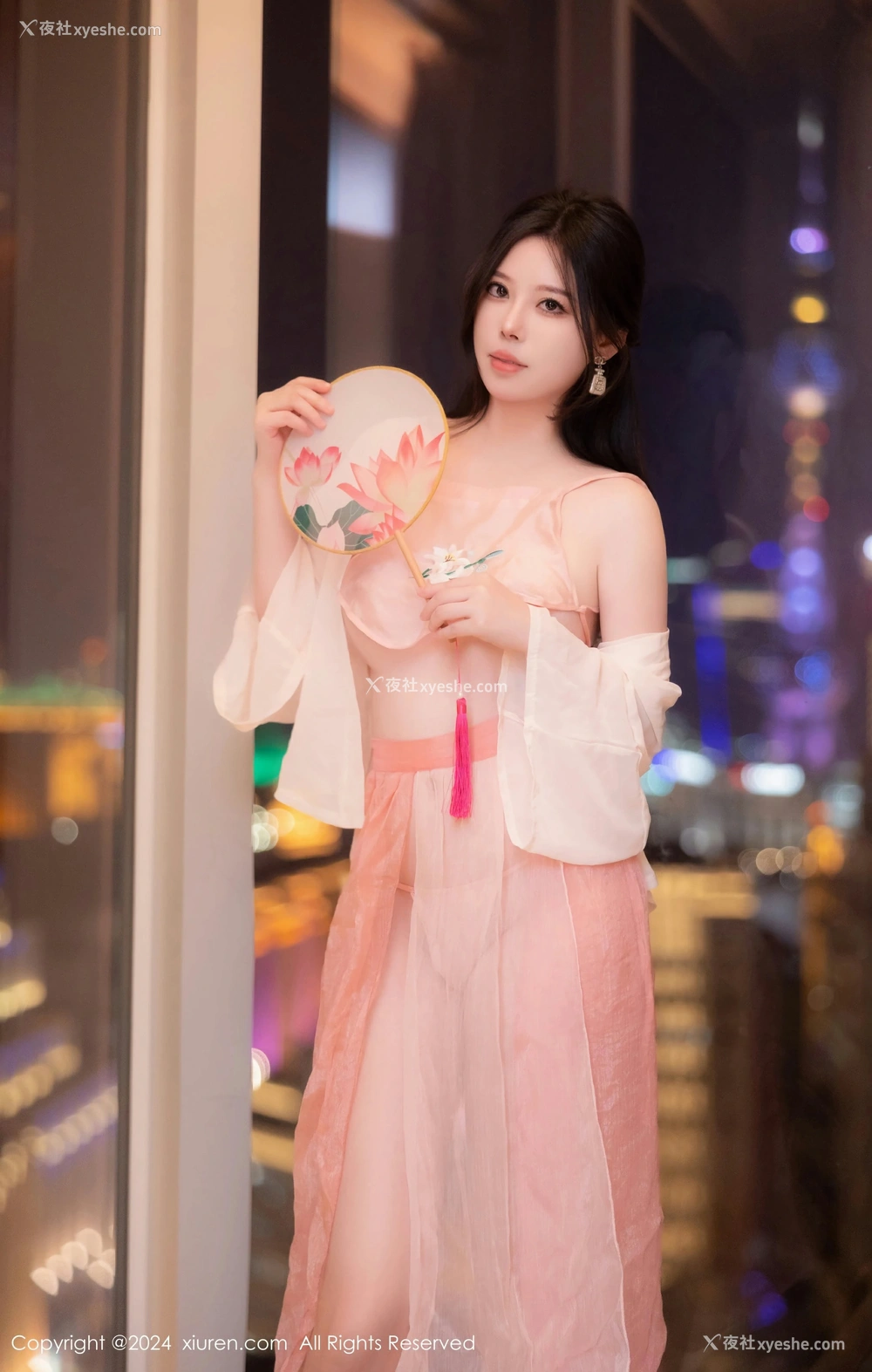 1P - [XiuRen秀人网] No.8503 白茹雪abby