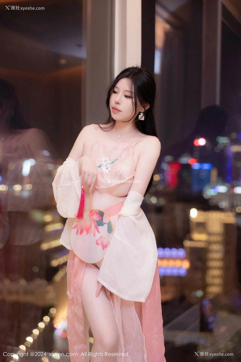 1P - [XiuRen秀人网] No.8503 白茹雪abby