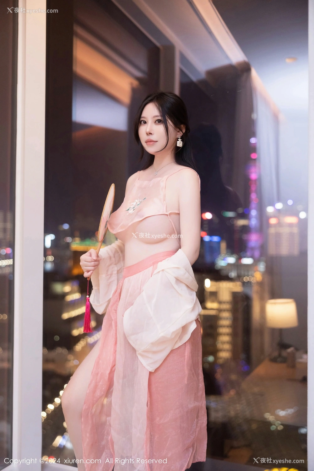1P - [XiuRen秀人网] No.8503 白茹雪abby