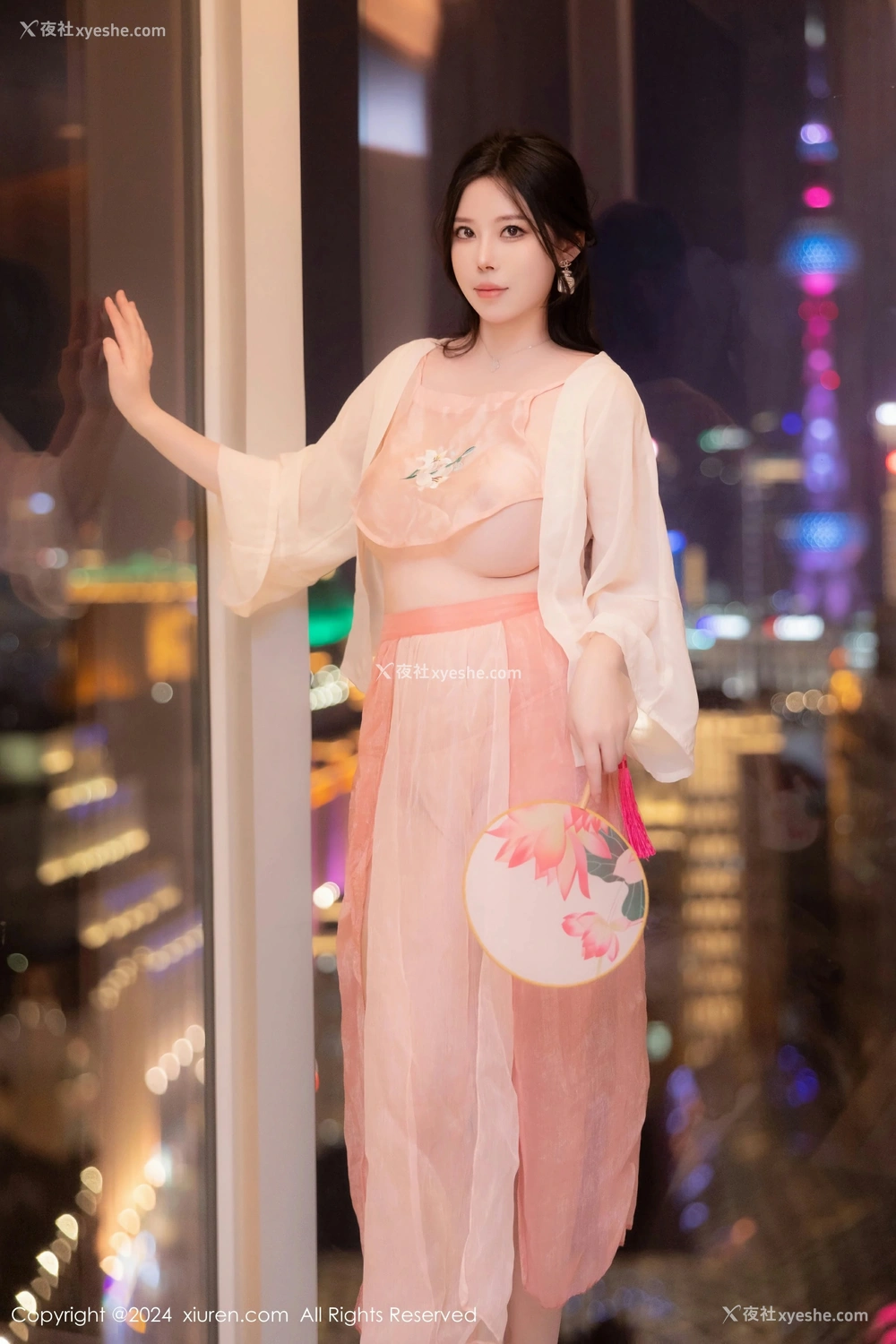 1P - [XiuRen秀人网] No.8503 白茹雪abby