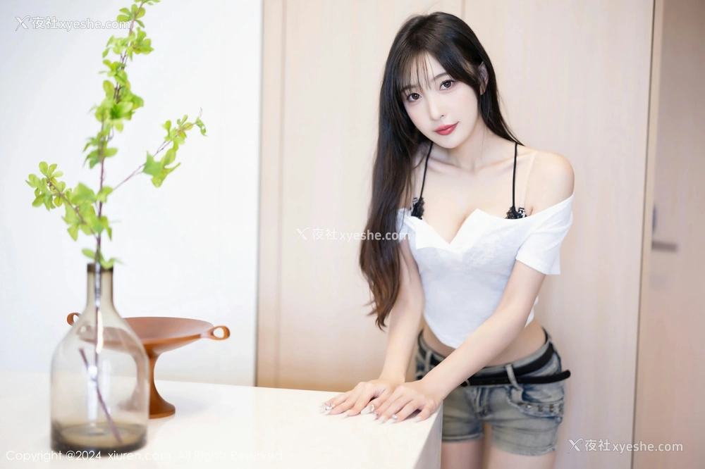1P - [XiuRen秀人网] No.8504 林星阑