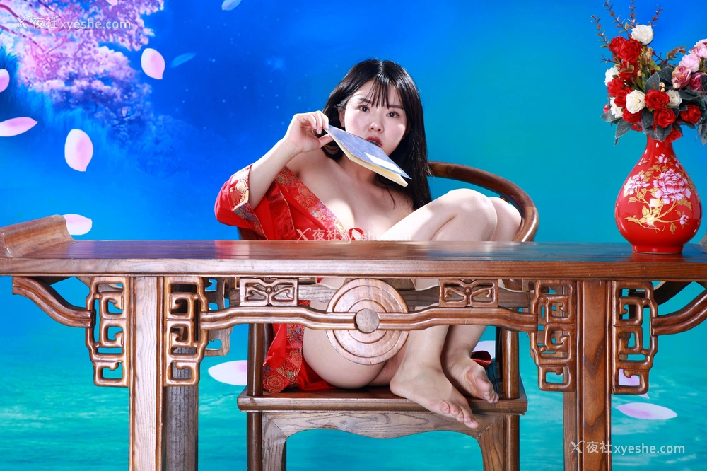 1P - 国模阿菜人体私拍套图