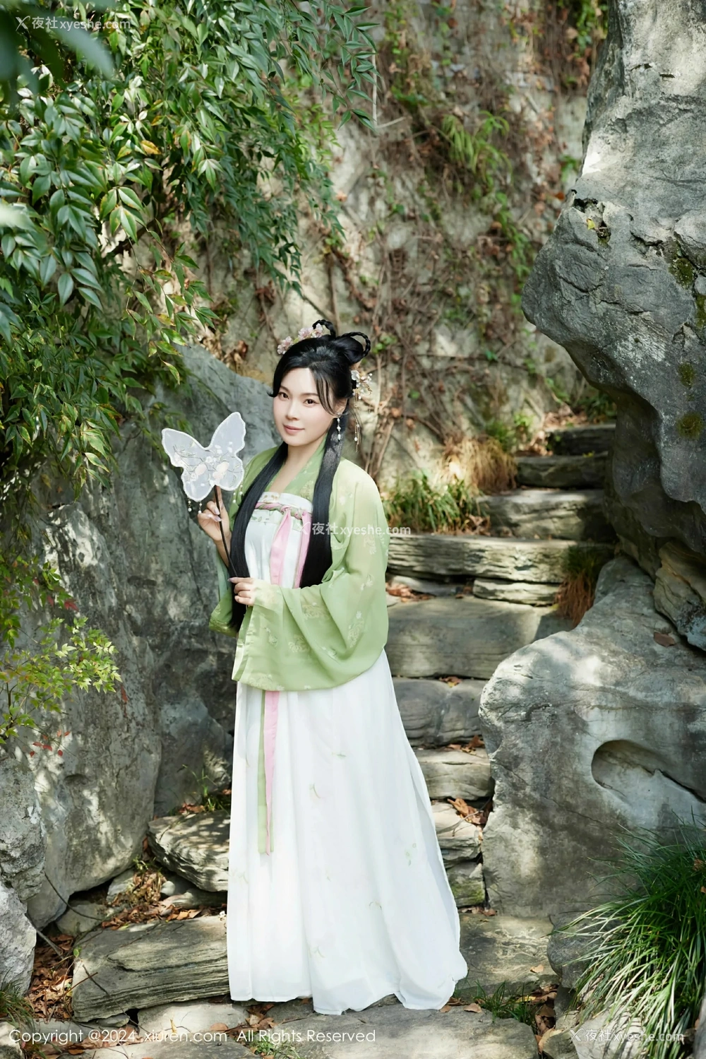 1P - [XiuRen秀人网] No.9162 麦田