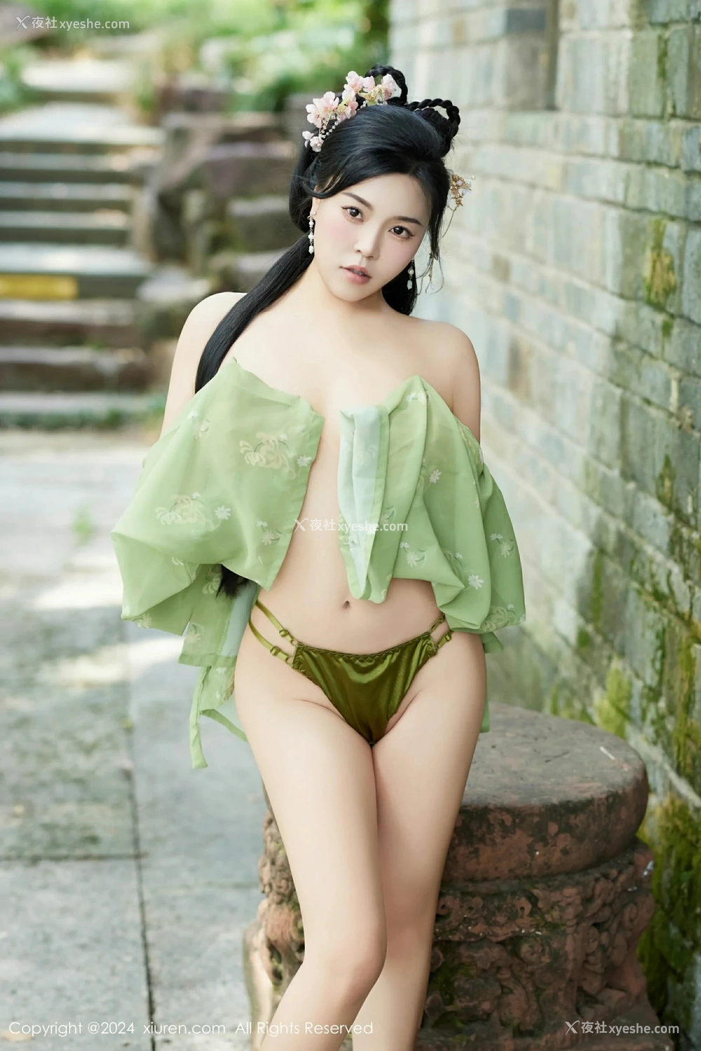 1P - [XiuRen秀人网] No.9162 麦田