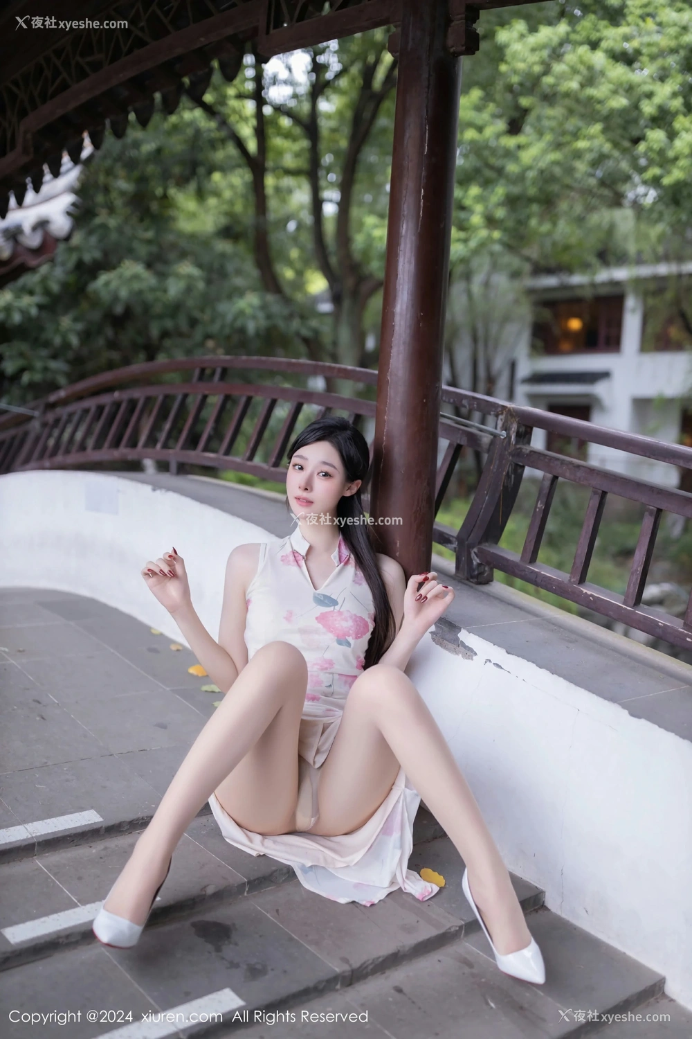1P - [XiuRen秀人网] No.9087 小逗逗