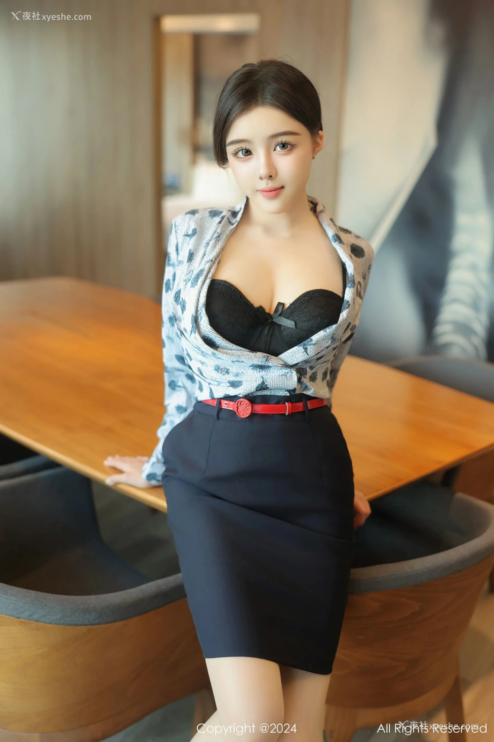 1P - [XiuRen秀人网] No.8919 袁圆
