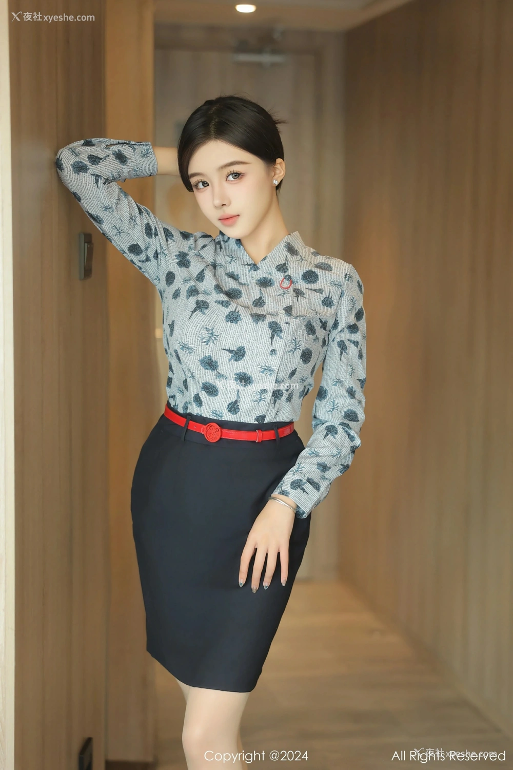 1P - [XiuRen秀人网] No.8919 袁圆