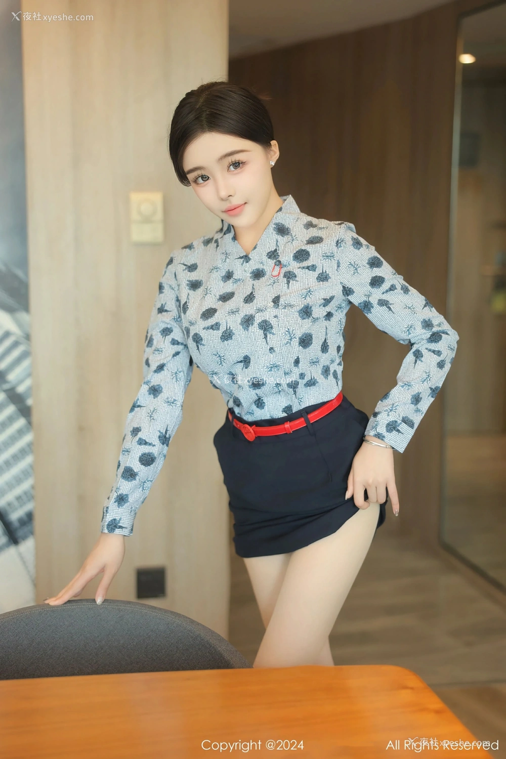 1P - [XiuRen秀人网] No.8919 袁圆