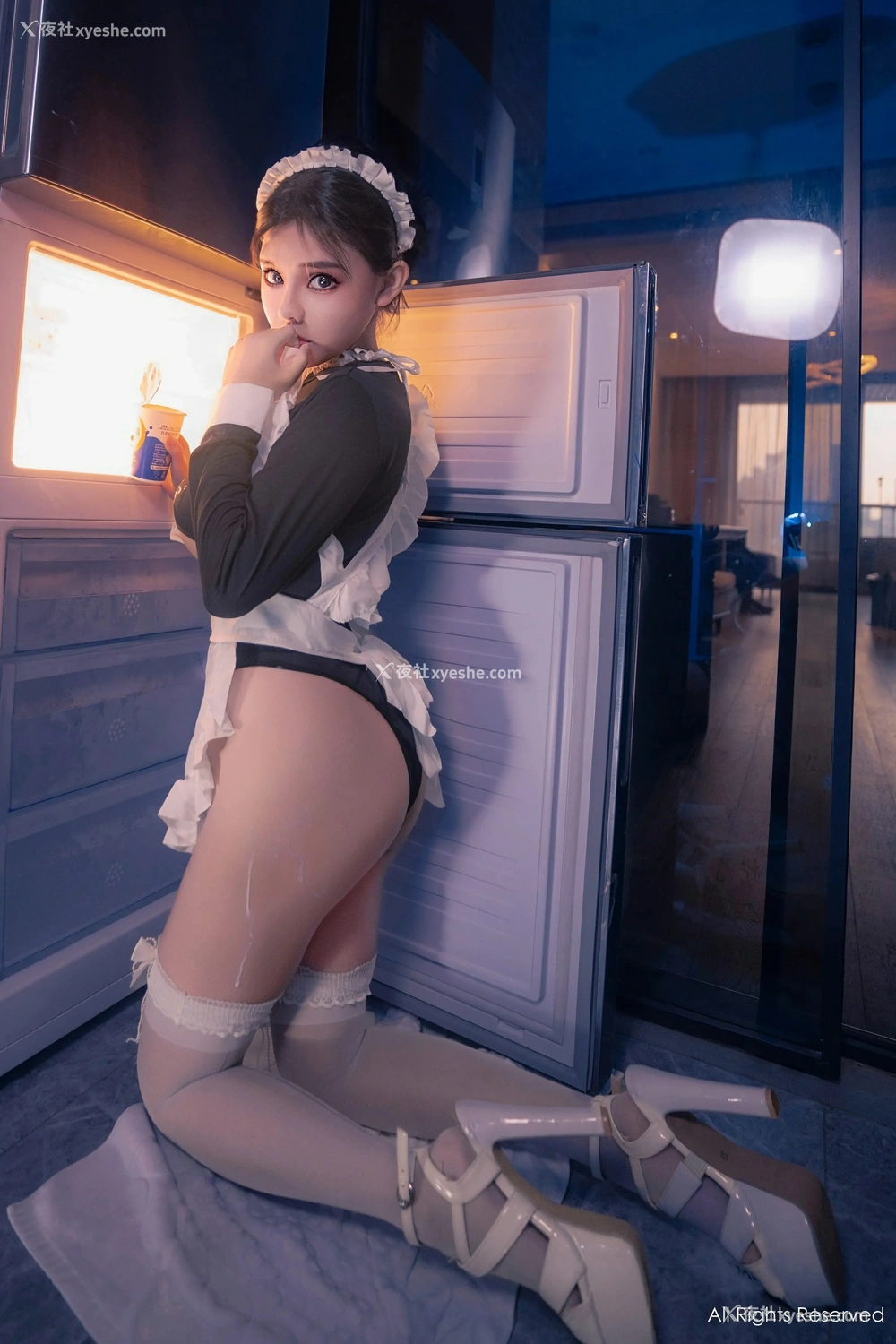 1P - [XiuRen秀人网] No.8966 小童颜