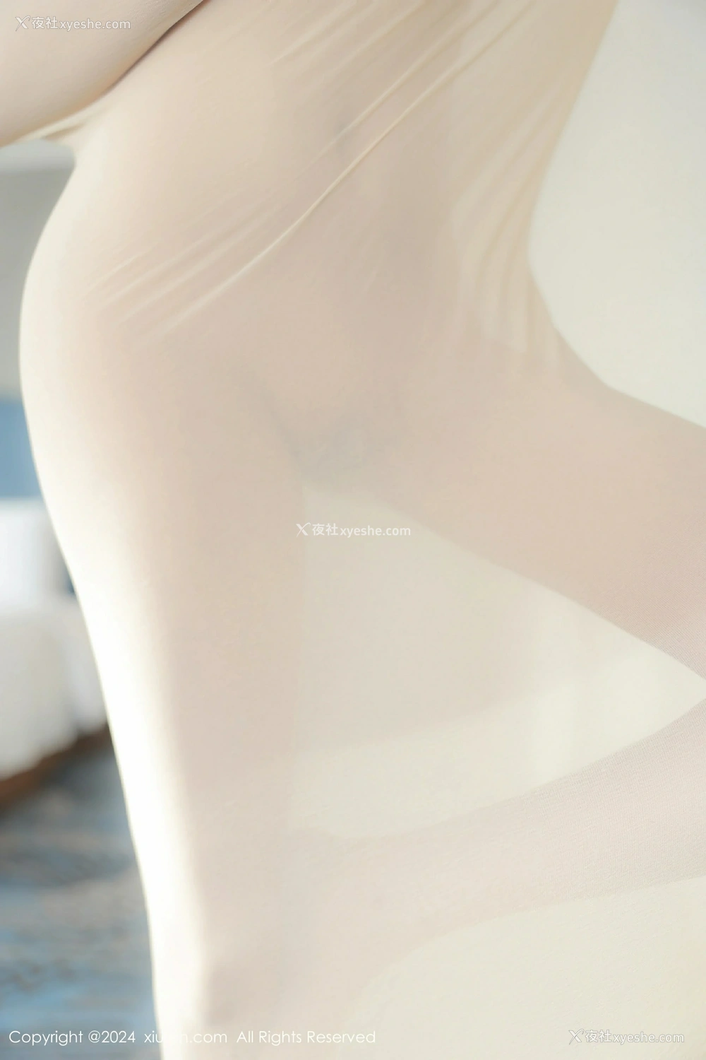 1P - [XiuRen秀人网] No.9337 柚柚小奶瓶