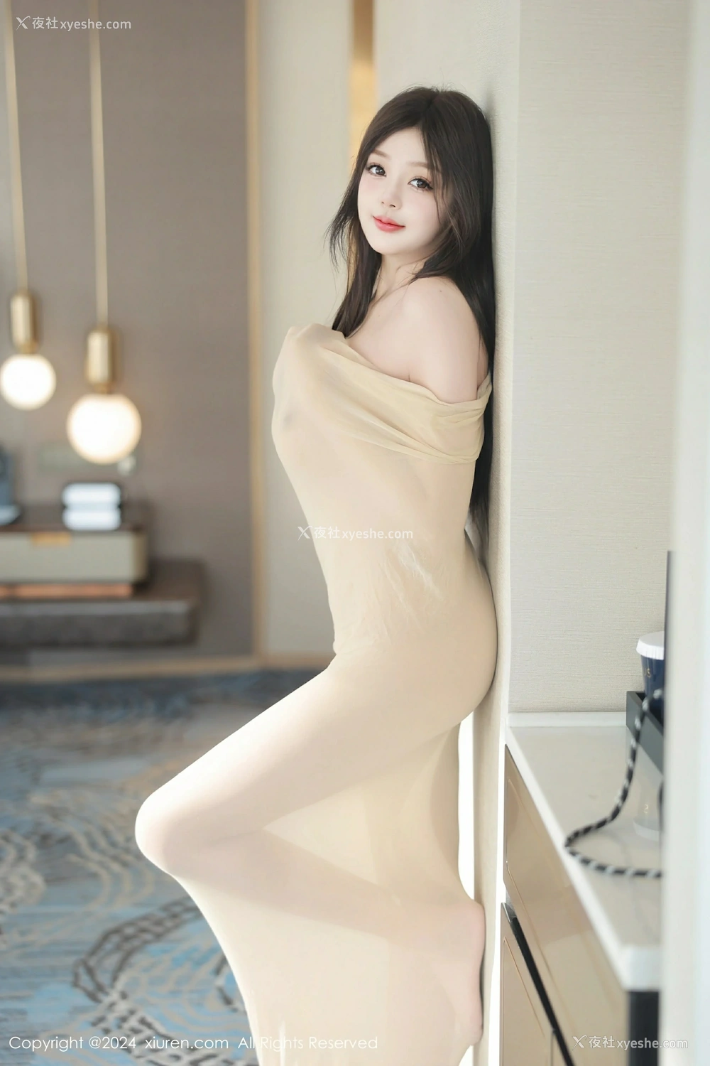 1P - [XiuRen秀人网] No.9337 柚柚小奶瓶