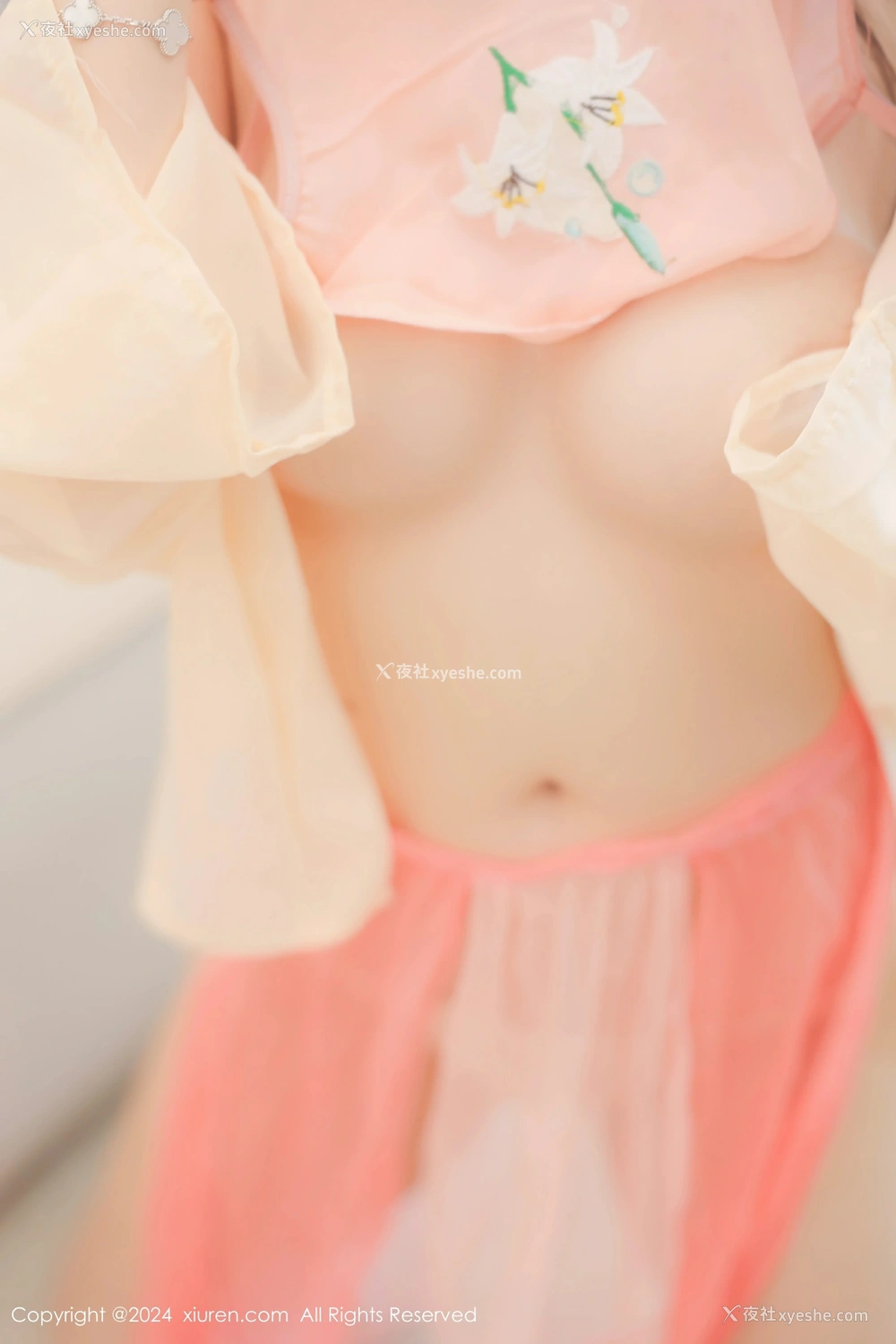 1P - [XiuRen秀人网] No.8906 软软酱