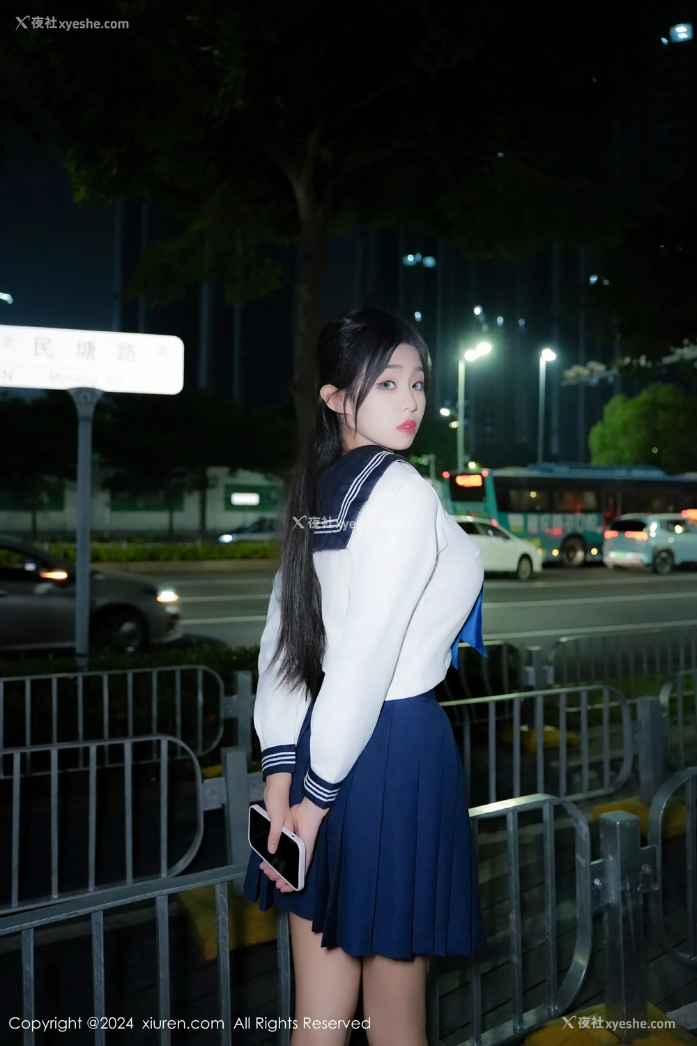 1P - [XiuRen秀人网] No.8879 董林越