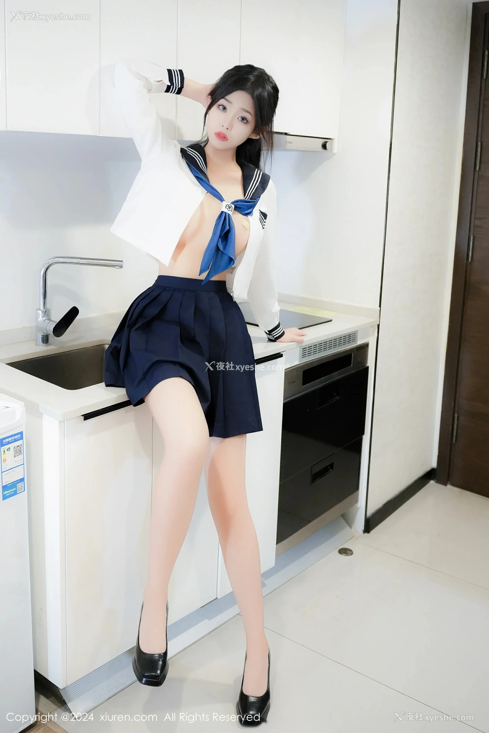 1P - [XiuRen秀人网] No.8879 董林越