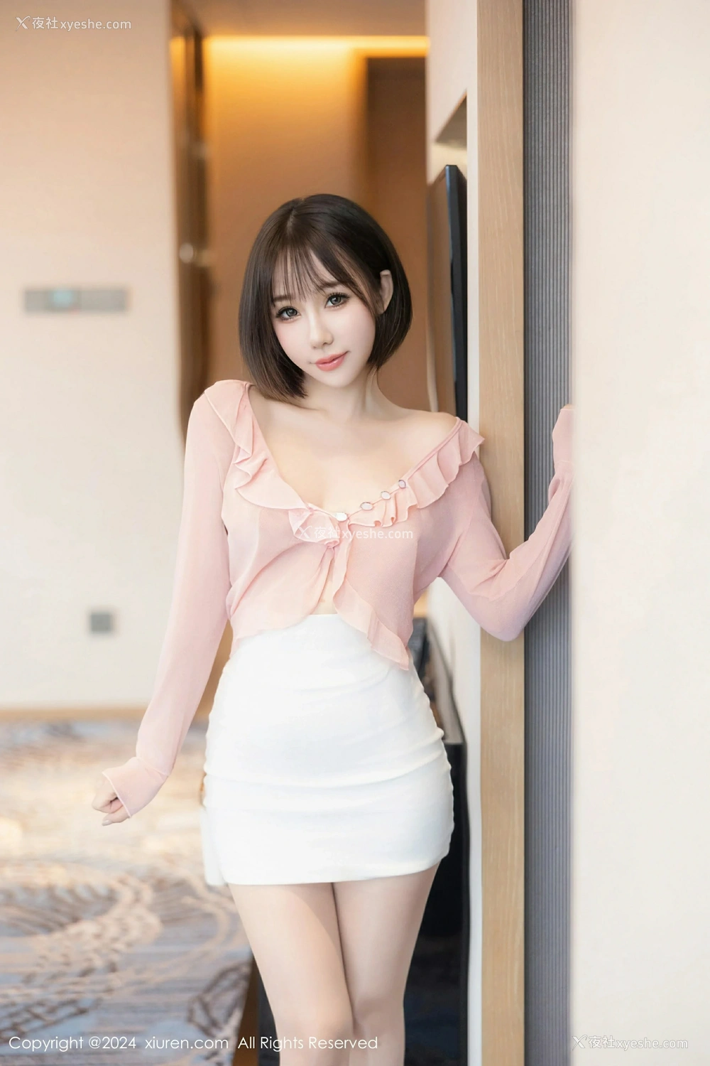 1P - [XiuRen秀人网] No.9273 波巧酱