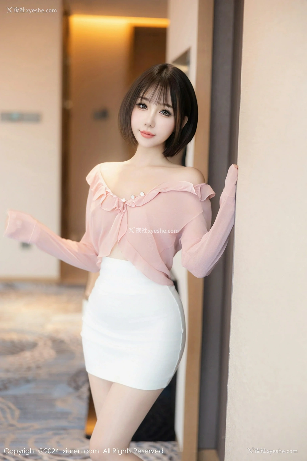 1P - [XiuRen秀人网] No.9273 波巧酱