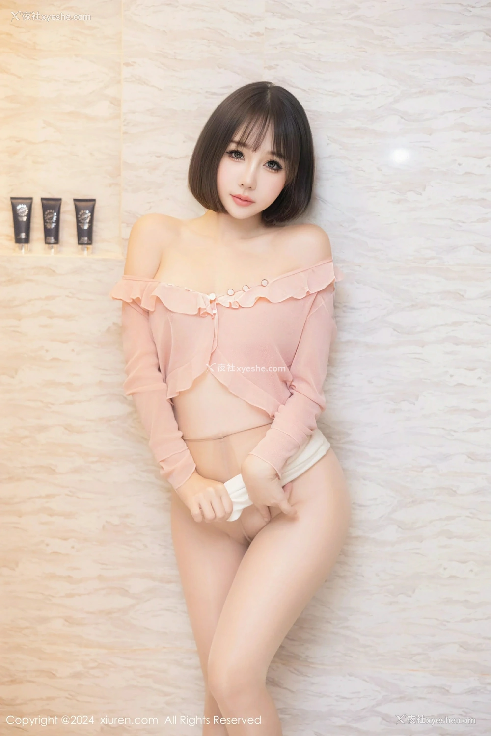 1P - [XiuRen秀人网] No.9273 波巧酱