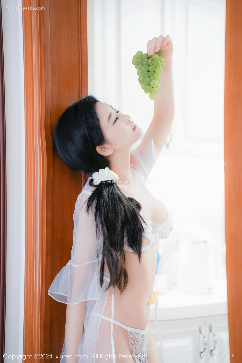 1P - [XiuRen秀人网] No.9031 于诺诺ise