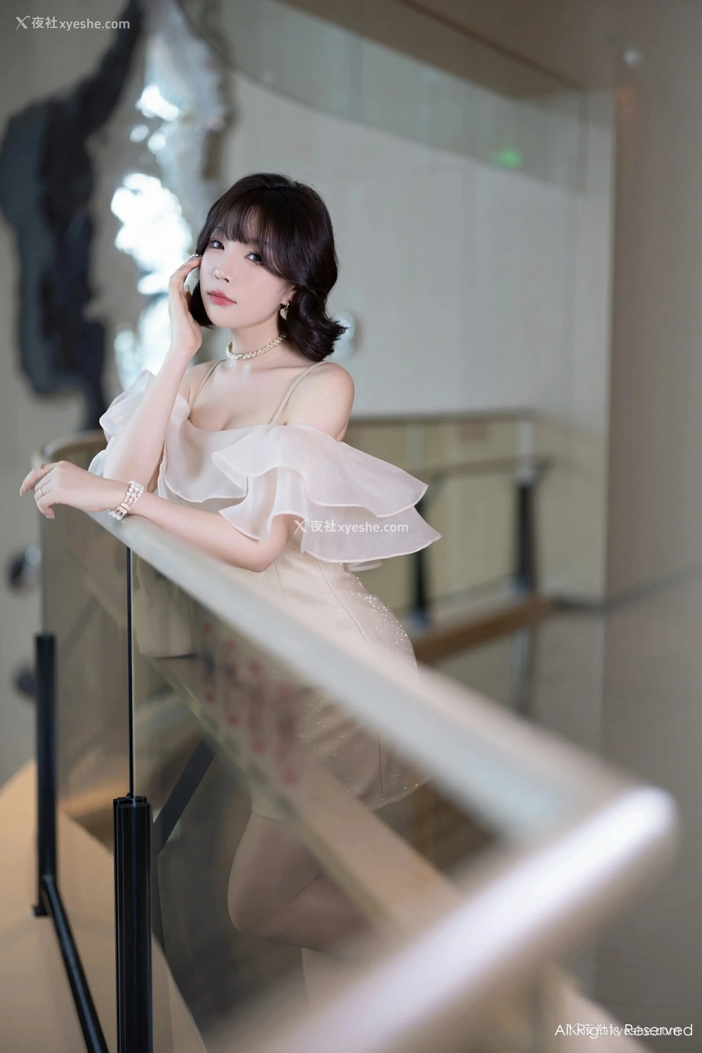1P - [XiuRen秀人网] No.8917 徐莉芝Booty