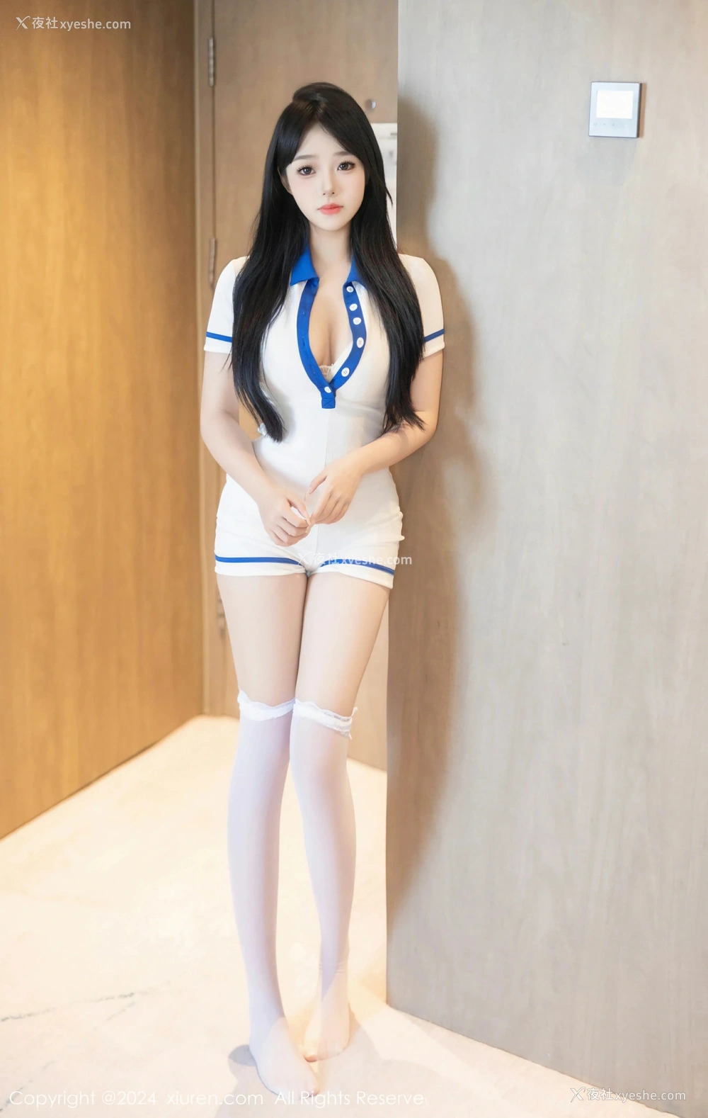 1P - [XiuRen秀人网] No.9056 黎秋秋