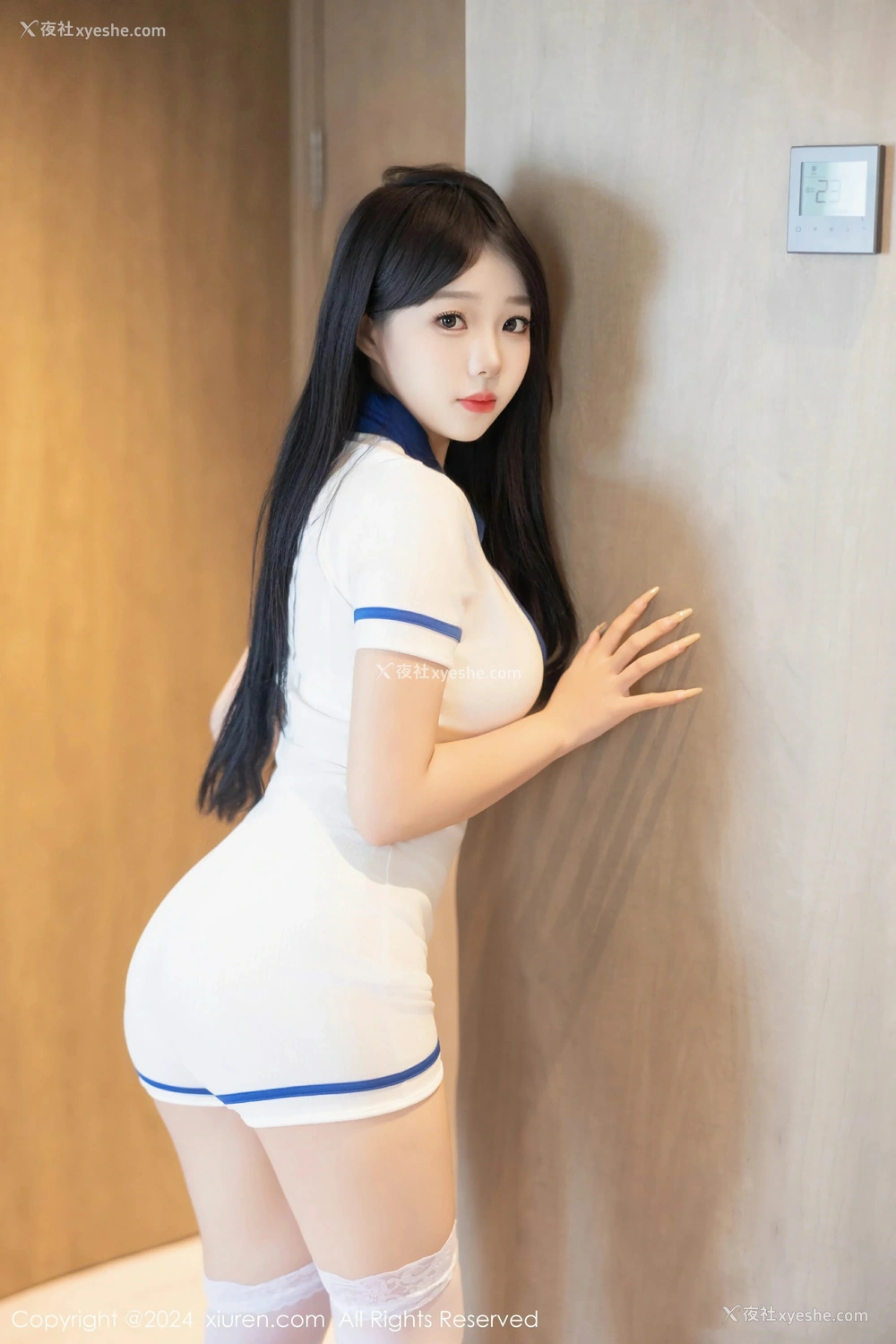 1P - [XiuRen秀人网] No.9056 黎秋秋