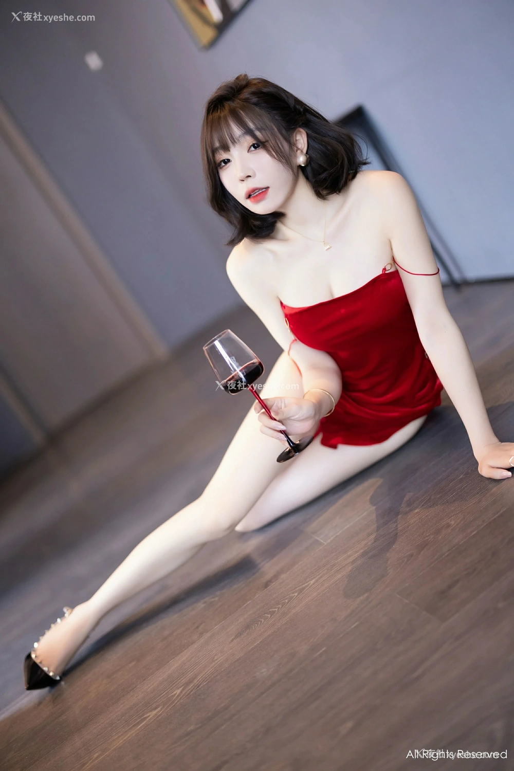 1P - [XiuRen秀人网] No.9229 徐莉芝Booty