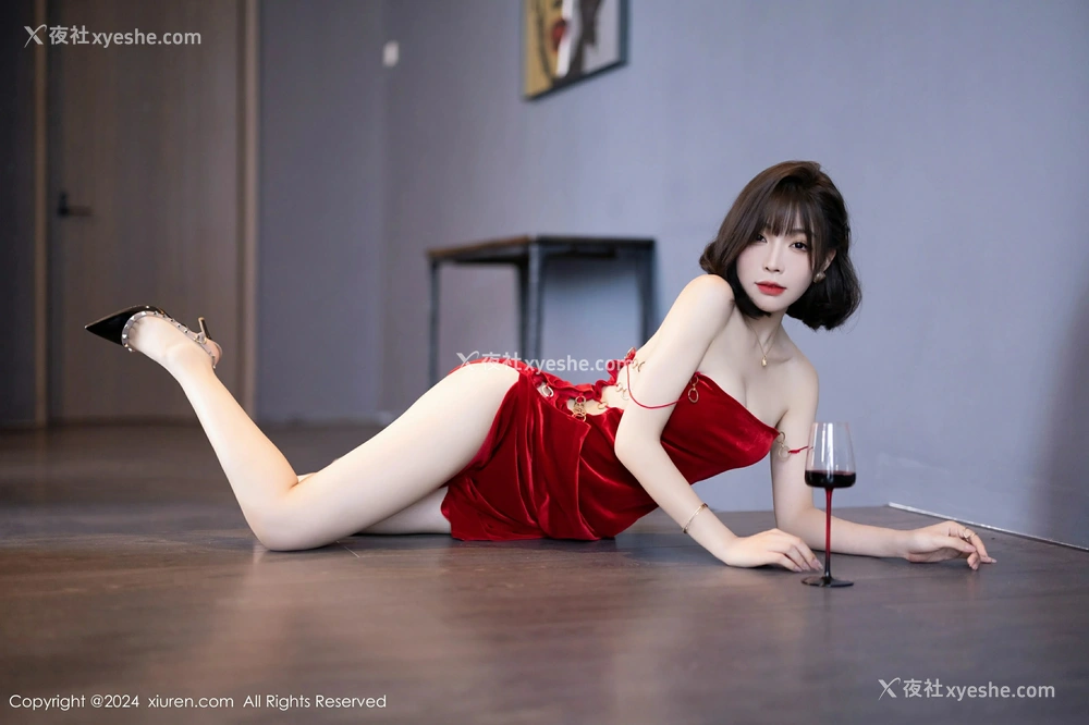 1P - [XiuRen秀人网] No.9229 徐莉芝Booty