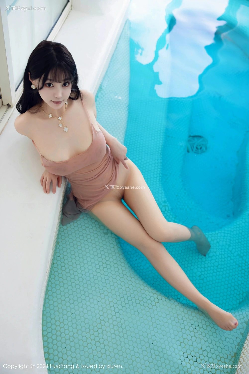 1P - [HuaYang花漾写真] VOL.595 朱可儿Flora