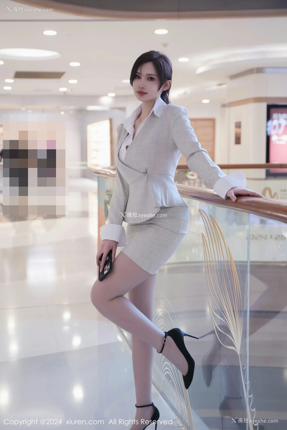 1P - [XiuRen秀人网] No.8444 Carol周妍希X