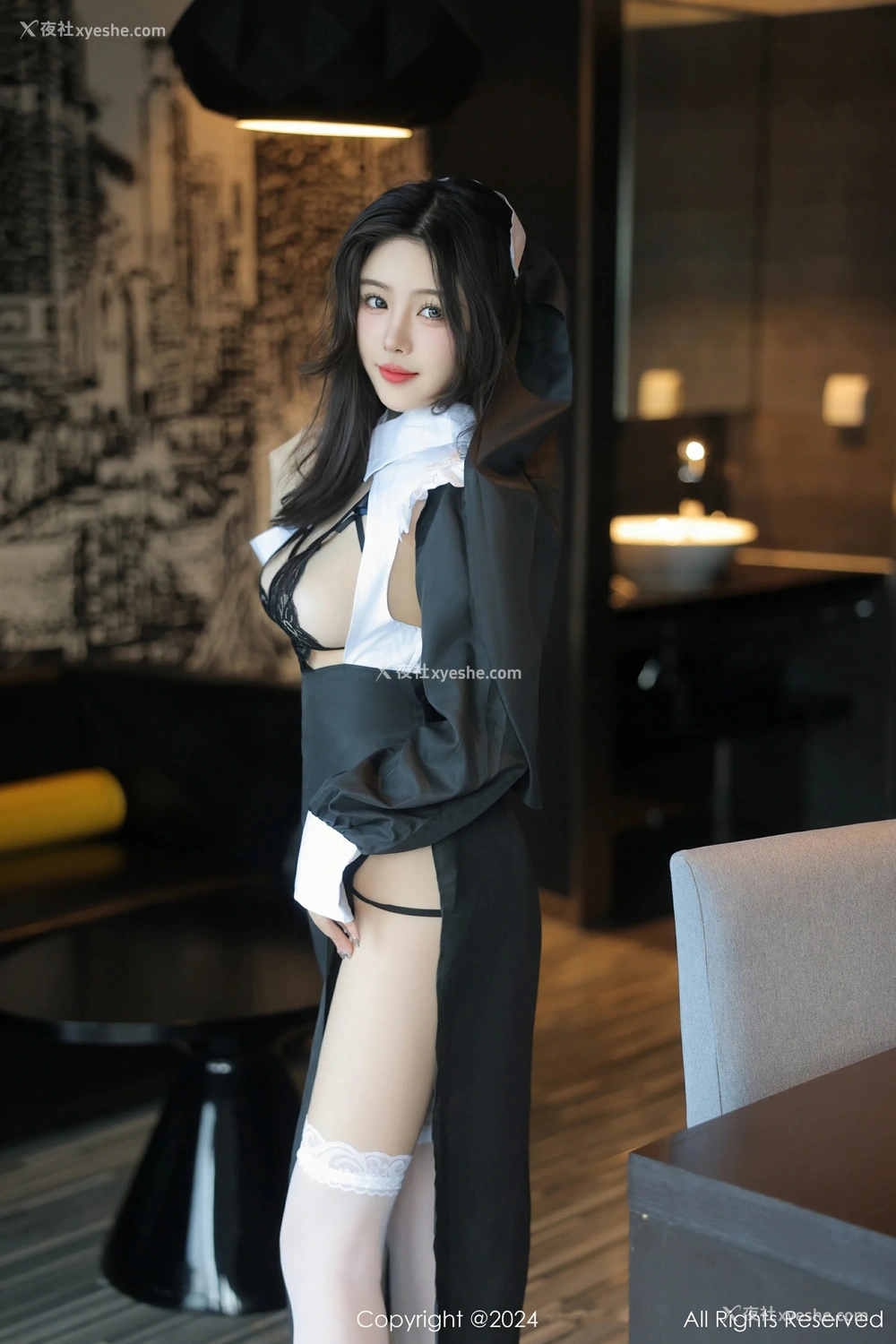 1P - [XiuRen秀人网] No.9045 袁圆